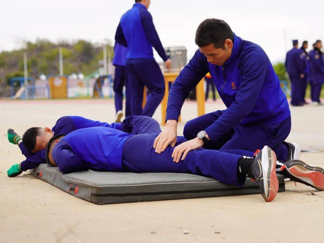 NG体育- 铁道游击队之歌歌词完整版 